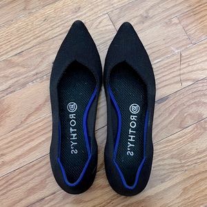 Rothy’s The Point Black Solid